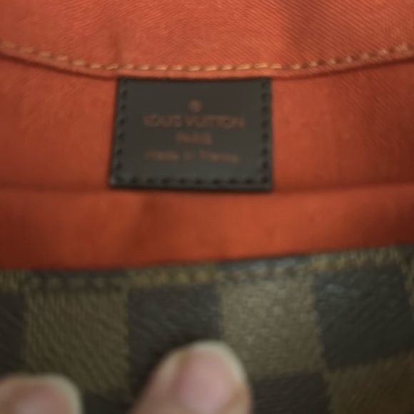Authentic LV Messenger - Picture 7 of 10
